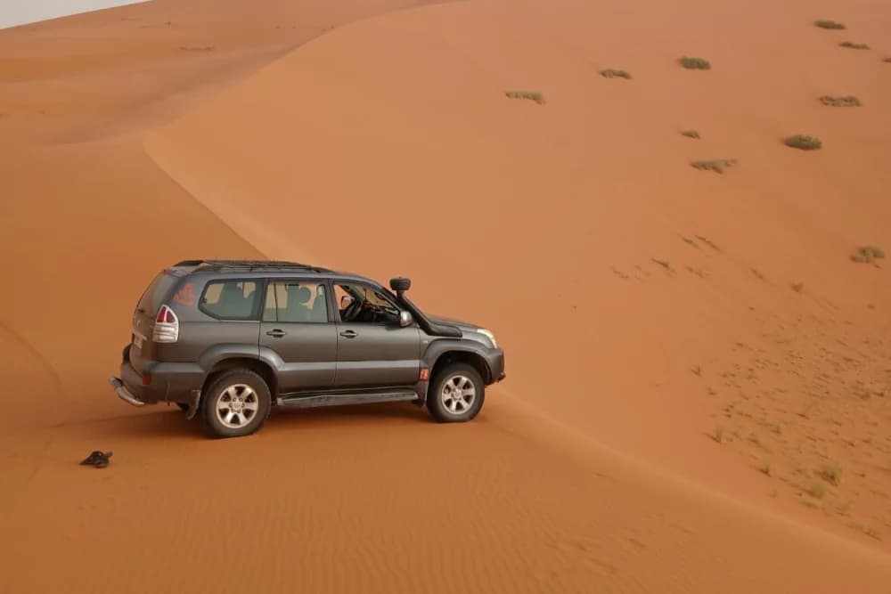 Merzouga 4x4 Tour – 3 Stunden mit privatem Fahrer für bis zu 6 Personen