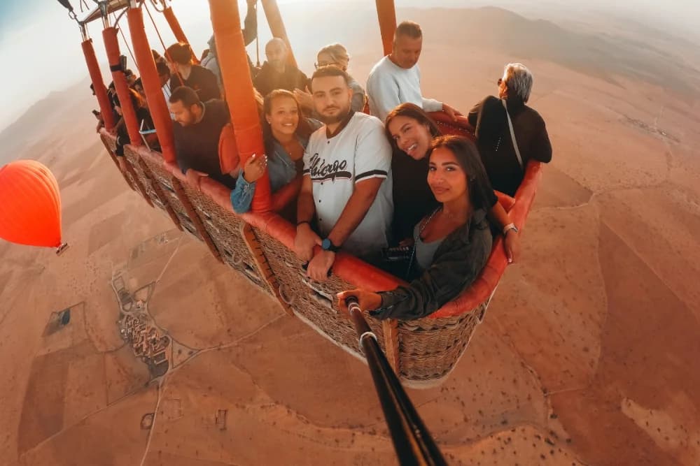 Globo al Amanecer en Marrakech (Vuelo 50–60 Min) + Paseo en Camello de 1h + Desayuno - 4