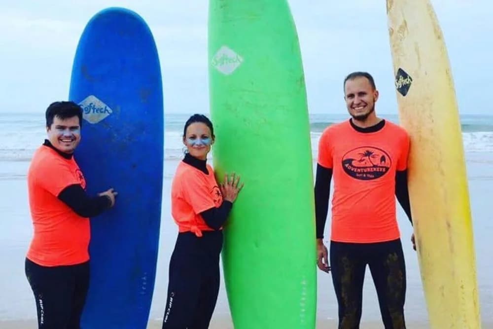 Taghazout 1-Wochen Surfaufenthalt – 5 Surf-Unterrichtstage + Vollverpflegung + 2 Yoga-Einheiten + Unterkunft